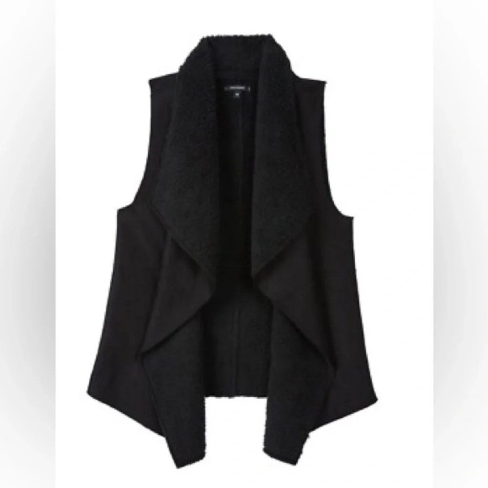 Stella & Dot Chalet Vest - Faux shearling - Black size small - Picture 3 of 11